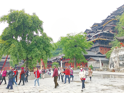 景区旅游“火”起来，景区旅游观光服务如何“优”起来