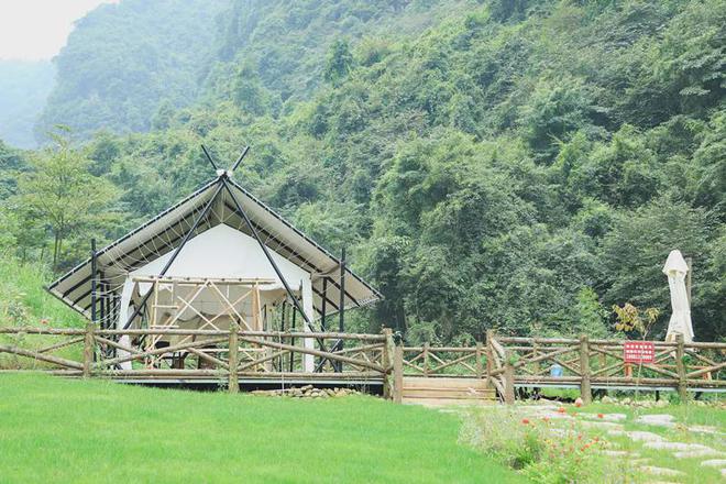 探秘溶洞、观光龙寨&hellip;乐山这个藏在峡谷的旅游景点你去打卡了吗?