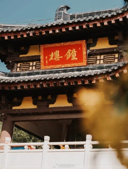 茱萸寺作为免费参观的景区,之前还提供观光游览车服务,现在已经停止
